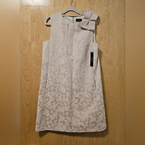 Tahari Cream Floral Sleeveless Dress